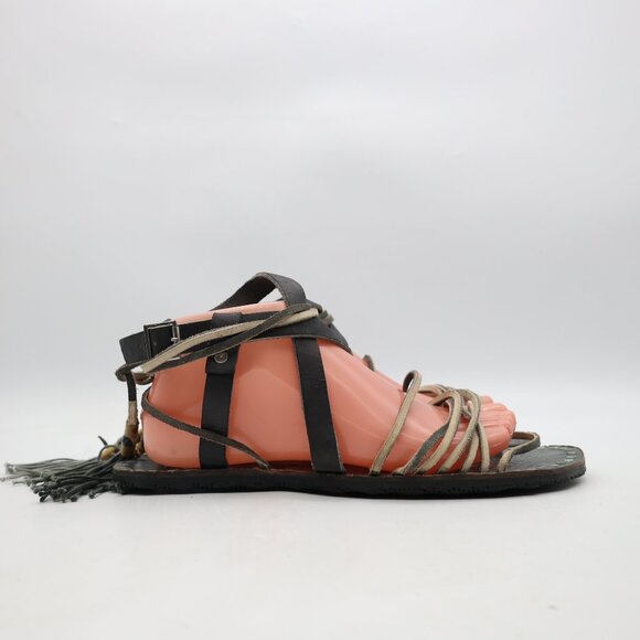 Free People Willow Women's EU 41 Gladiator Safari Boho Flat Leather Sandals Gray - Picture 1 of 10